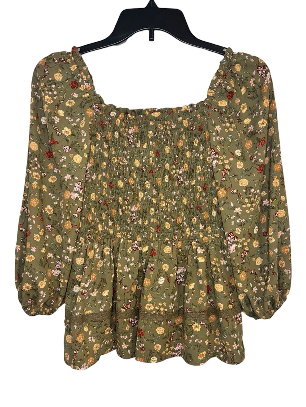 Mine Olive Green Floral Smocked Peasant Top Size Medium